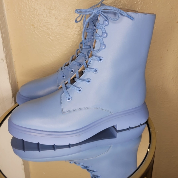 Stuart Weitzman McKenzee Cornflower Blue Combat Boots Size 6 - Picture 1 of 11